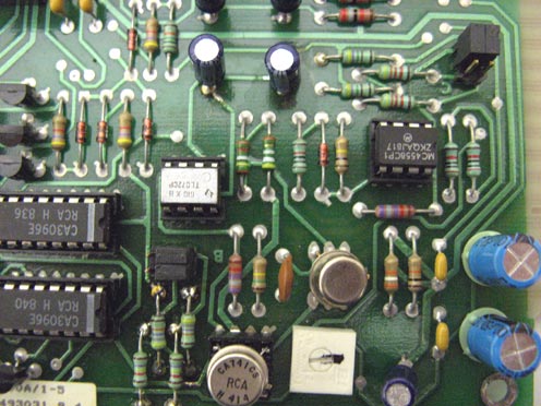 8100 Card 5 Detail.